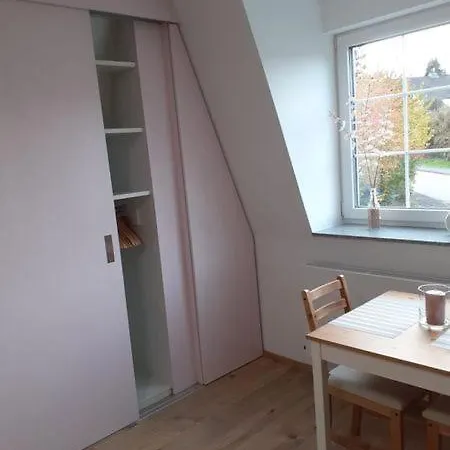 Ferienwohnung In * Windhagen