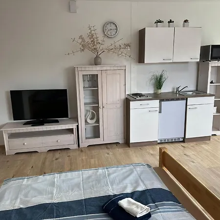 Διαμέρισμα In *